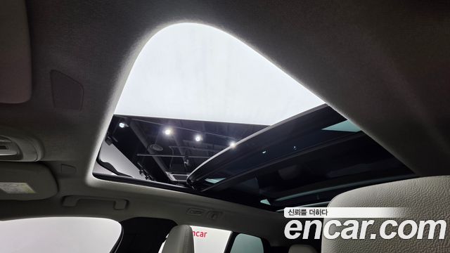Volvo XC40 B4 Ultimate Bright 2023 — фото 17