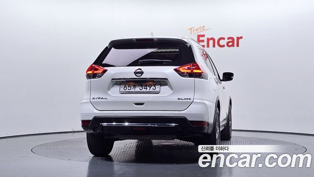 Nissan X-Trail 2.5 4WD 2018 — фото 4