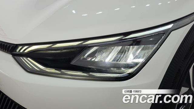 Kia EV6 Long Range Air 2022 — фото 28