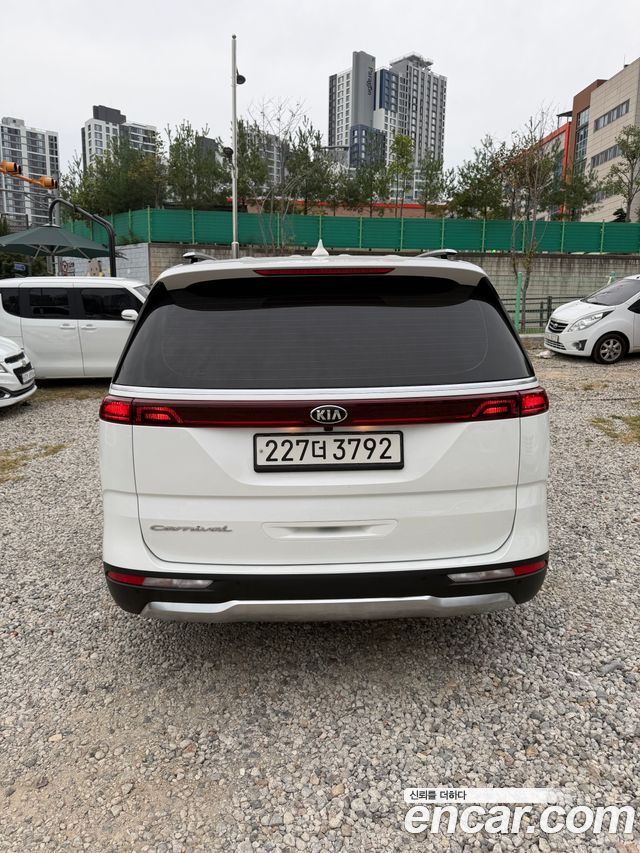 Kia Carnival (IV) Diesel 9-Seater Signature 2021 — фото 2