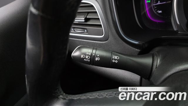 Renault Korea QM6 Diesel 4WD RE Signature 2017 — фото 28