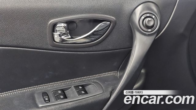 Renault Korea QM5 Neo Gasoline 2WD LE 2015 — фото 29