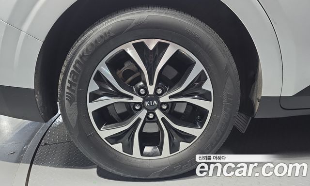Kia Carnival (IV) Gasoline 9-Seater Prestige 2021 — фото 5