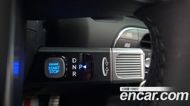 Hyundai Palisade (LX3) HEV 2.5T 2WD 7-Seater Calligraphy 2026 — фото 9