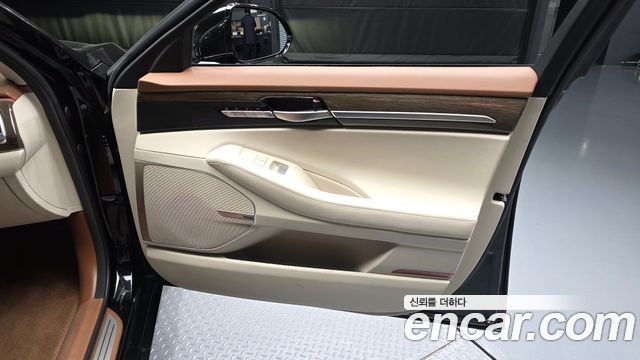 Genesis G90 3.8 AWD Luxury 2020 — фото 24