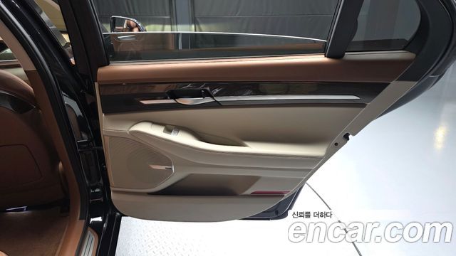 Genesis G90 3.8 AWD Luxury 2020 — фото 25