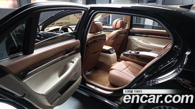Genesis G90 3.8 AWD Luxury 2020 — фото 26