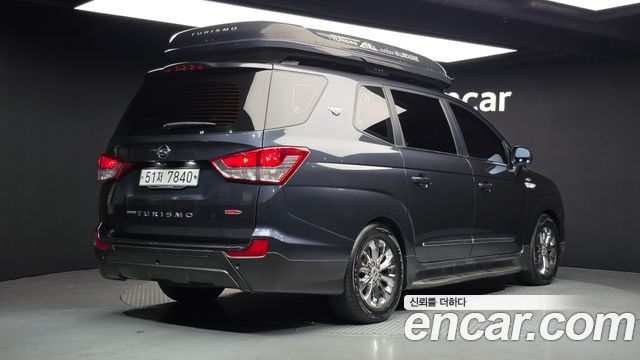 KG Mobility (SsangYong) Korando Turismo 4WD Outdoor Edition 9-seater 2016 — фото 2