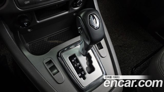 KG Mobility (SsangYong) Korando Turismo 4WD Outdoor Edition 9-seater 2016 — фото 9