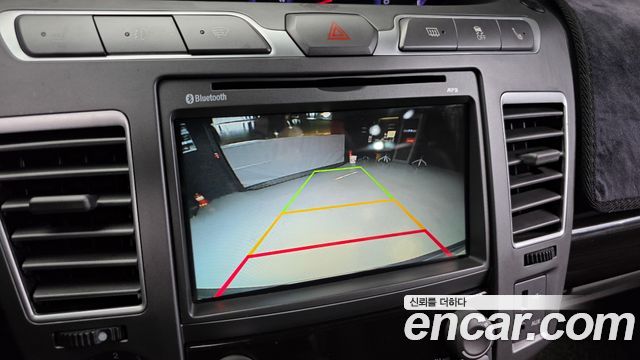 KG Mobility (SsangYong) Korando Turismo 4WD Outdoor Edition 9-seater 2016 — фото 15