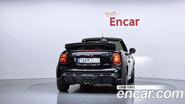 MINI Cooper S Convertible JCW 3rd 2024 — фото 4