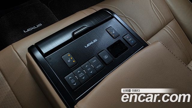 Lexus ES300h (VII) Luxury Plus 2021 — фото 18