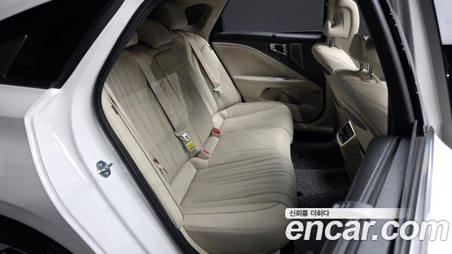 Kia K8 2.5 Gasoline 2WD Signature 2026 — фото 16