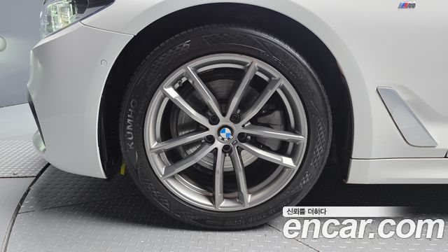 BMW 5 Series (G30) 520d M Sport Package Plus 2018 — фото 5