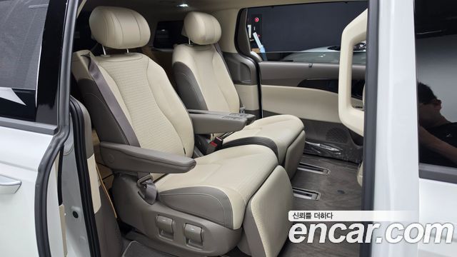 Kia Carnival (IV) Diesel 7-Seater Signature 2025 — фото 12