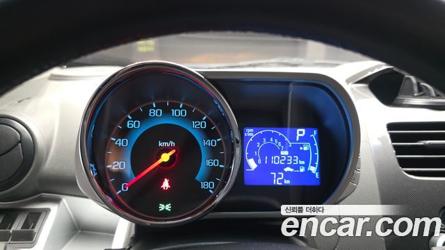 Chevrolet Spark Spark S LT 2015 — фото 8