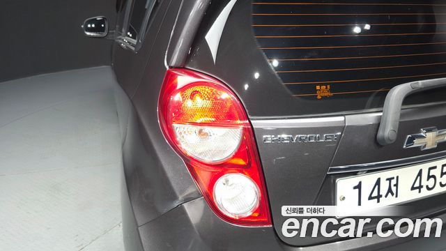 Chevrolet Spark Spark S LT 2015 — фото 23