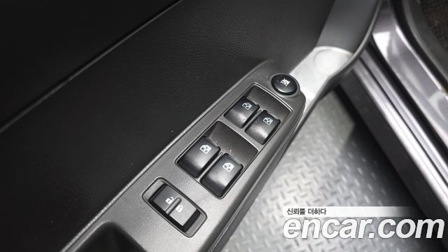 Chevrolet Spark Spark S LT 2015 — фото 27