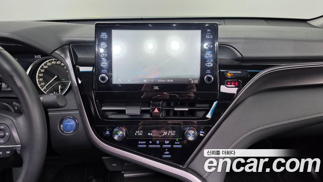 Toyota Camry (XV70) 2.5 XSE Hybrid 2024 — фото 16