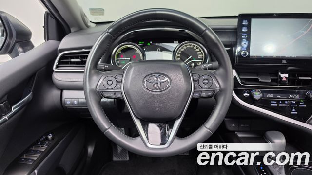 Toyota Camry (XV70) 2.5 XSE Hybrid 2024 — фото 17