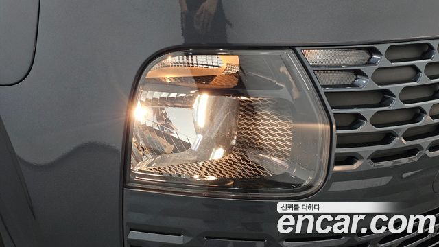 Hyundai Staria L3.5 Cargo 5-Seater Modern 2023 — фото 24