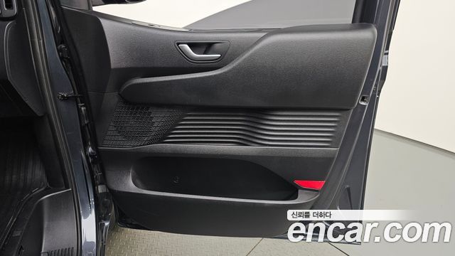 Hyundai Staria L3.5 Cargo 5-Seater Modern 2023 — фото 27