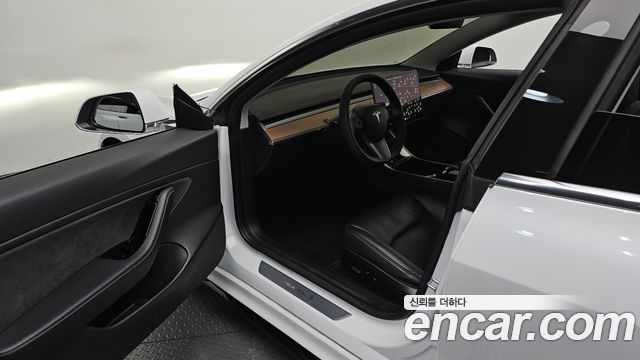Tesla Model 3 Long Range AWD 2020 — фото 10