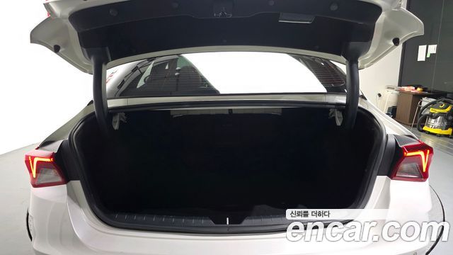Kia K5 (III) 1.6 Turbo Signature 2020 — фото 20