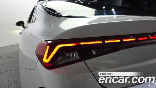 Kia K5 (III) 1.6 Turbo Signature 2020 — фото 23