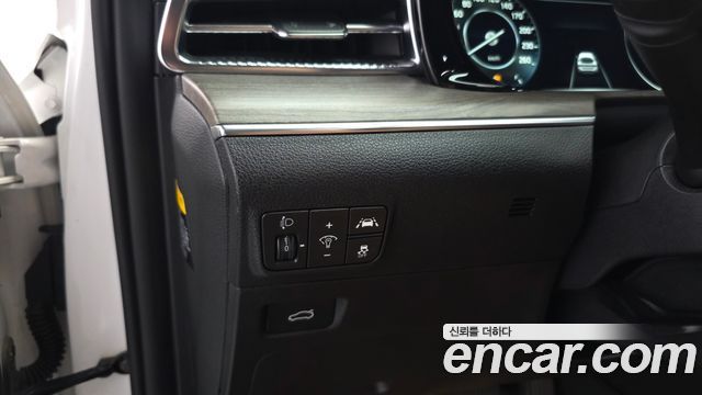 Kia K5 (III) 1.6 Turbo Signature 2020 — фото 35