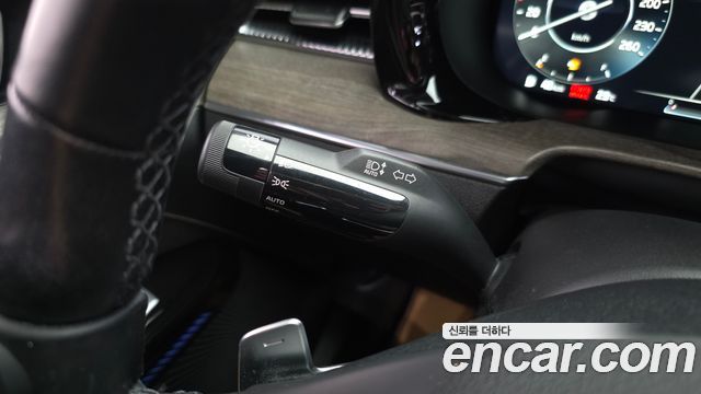 Kia K5 (III) 1.6 Turbo Signature 2020 — фото 38