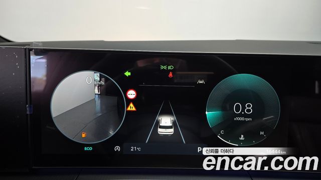 Hyundai Santa Fe (MX5) Gasoline 2.5T 2WD Calligraphy 2025 — фото 8