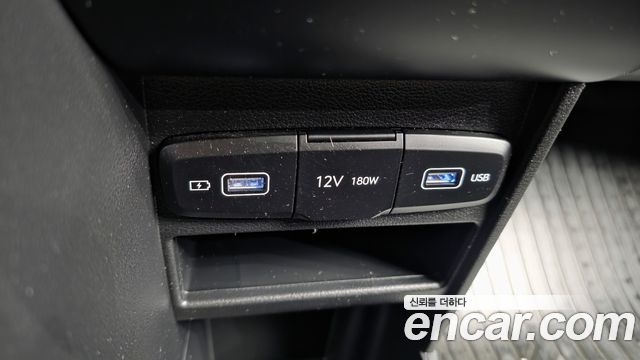 Hyundai Staria Cargo 5-Seater Smart 2022 — фото 30
