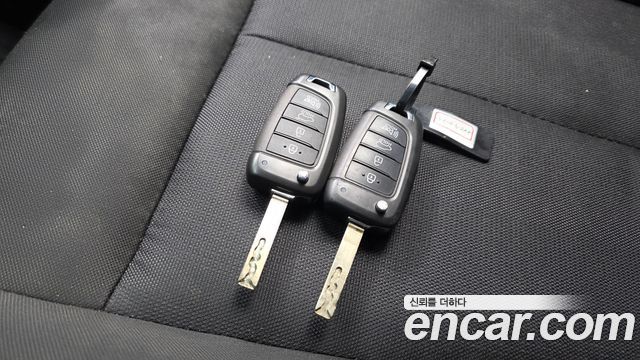 Hyundai Staria Cargo 5-Seater Smart 2022 — фото 32