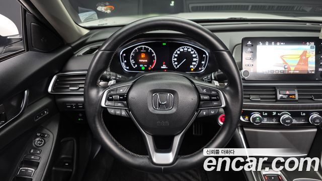 Honda Accord (X) 2.0 Turbo Sport 2018 — фото 13