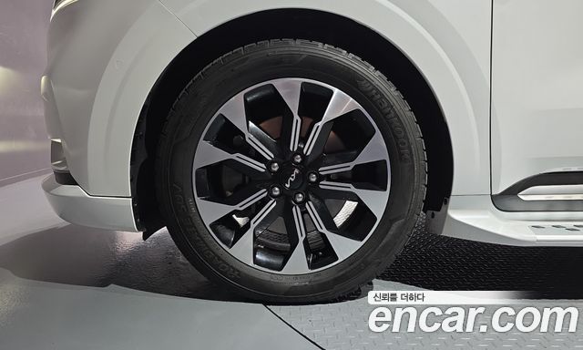 Kia Carnival (IV) Diesel 9-Seater Hi-Limousine Signature 2022 — фото 5