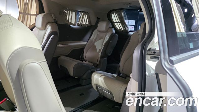 Kia Carnival (IV) Diesel 9-Seater Hi-Limousine Signature 2022 — фото 12