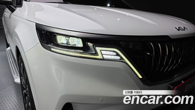 Kia Carnival (IV) Diesel 9-Seater Hi-Limousine Signature 2022 — фото 22