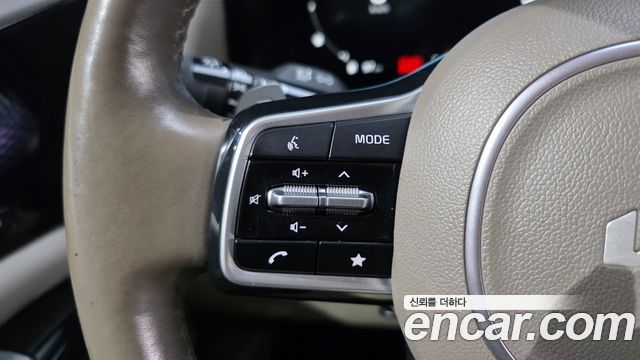 Kia Carnival (IV) Diesel 9-Seater Hi-Limousine Signature 2022 — фото 31