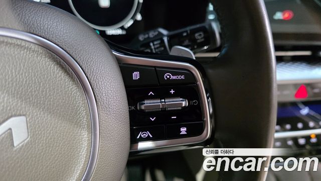 Kia Carnival (IV) Diesel 9-Seater Hi-Limousine Signature 2022 — фото 32