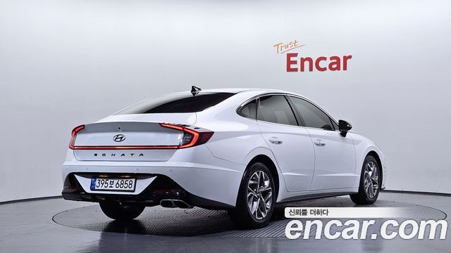 Hyundai Sonata (DN8) 1.6 Turbo Premium Plus 2022 — фото 2