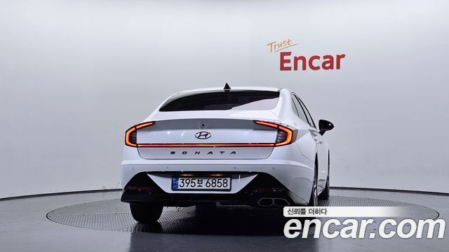 Hyundai Sonata (DN8) 1.6 Turbo Premium Plus 2022 — фото 4