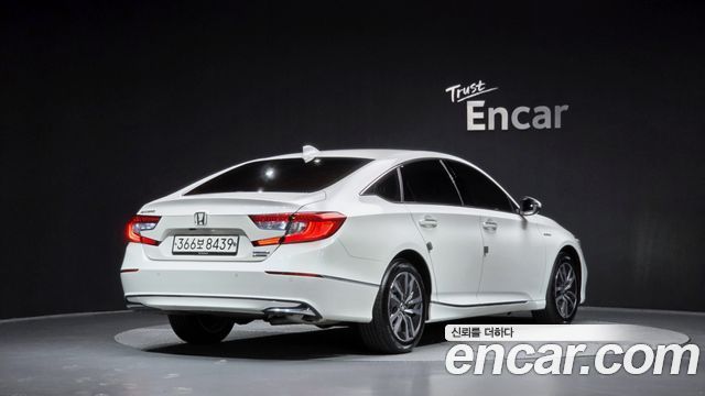 Honda Accord (X) 2.0 Hybrid Touring 2020 — фото 2