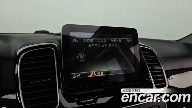 Mercedes-Benz GLE-Class (W166) GLE350 d 4MATIC 2016 — фото 19