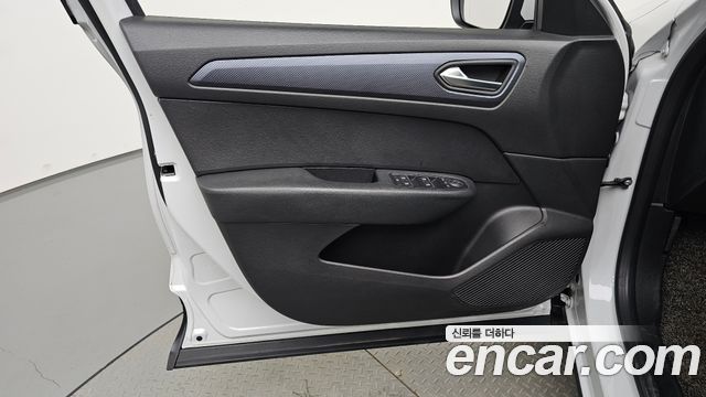 Renault Korea XM3 1.6 GTe LE Plus 2020 — фото 24