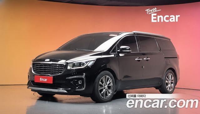 Kia Carnival 9-Seater Prstige 2019 — фото 1