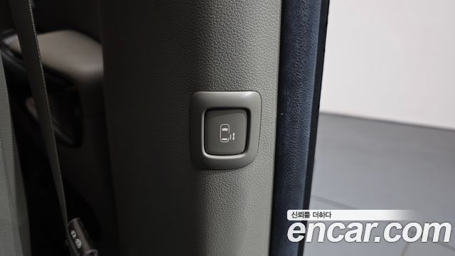 Kia Carnival 9-Seater Prstige 2019 — фото 32