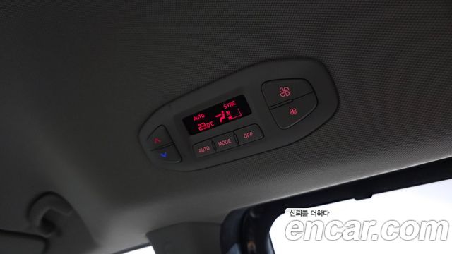 Kia Carnival 9-Seater Prstige 2019 — фото 33