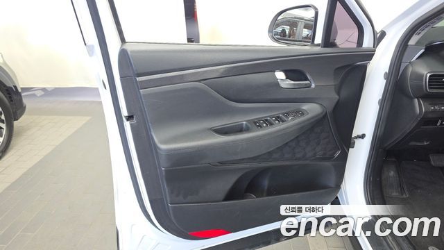 Hyundai Santa Fe Diesel 2.2 4WD Premium Choice 2021 — фото 24