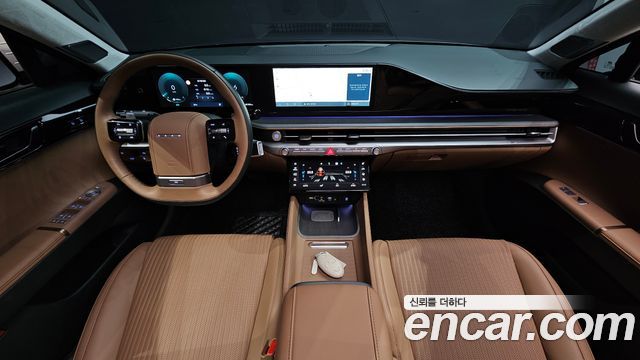 Hyundai Grandeur (GN7) 2,5 Gasoline 2WD Calligraphy 2023 — фото 7